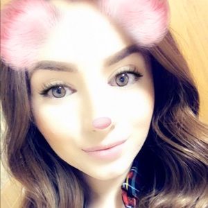 Meet your Posher, Merima